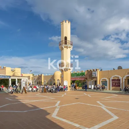 Koti - Atico Gamycol 아파트 *